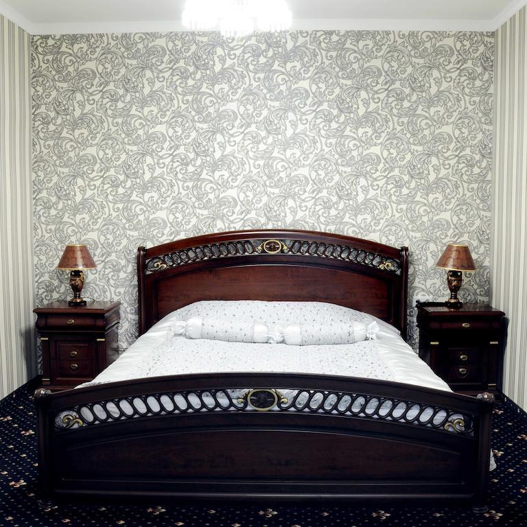 Garden Hall Ternopil Bilik gambar