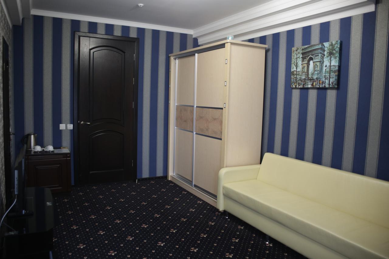 Garden Hall Ternopil Luaran gambar