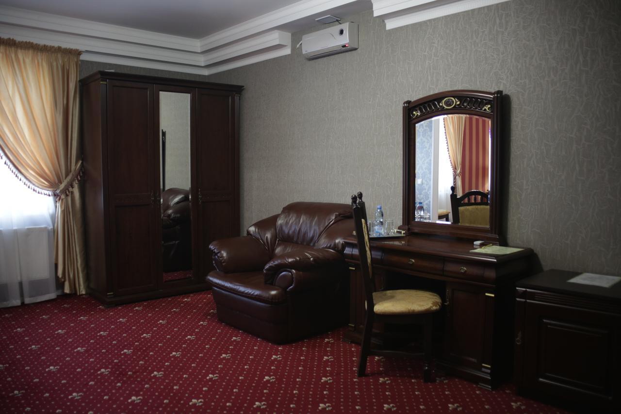 Garden Hall Ternopil Luaran gambar