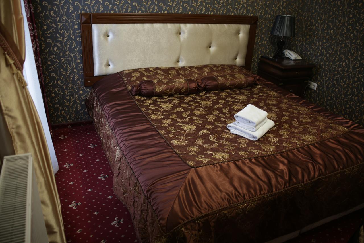 Garden Hall Ternopil Luaran gambar